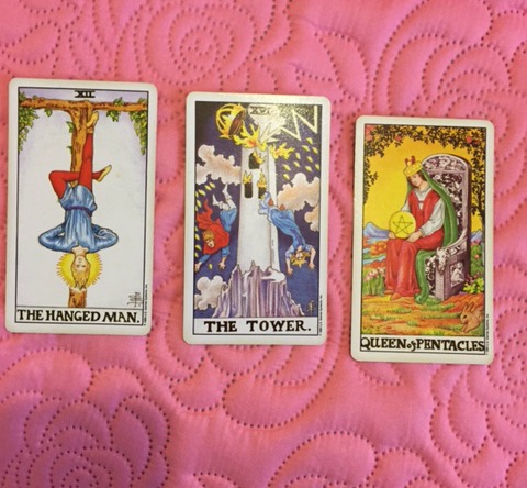 bond with tarot cards